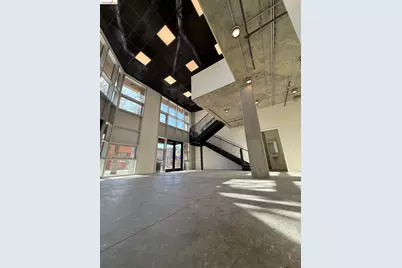 899 Clay St, Oakland, CA 94607 - Photo 2