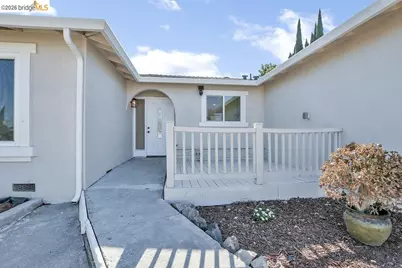 1701 Daisy Way, Antioch, CA 94509 - Photo 4