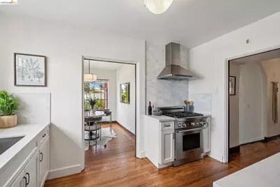 54 Colorado Ave, Berkeley, CA 94707 - Photo 14