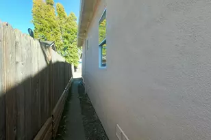 528 29th St, Richmond, CA 94804 - Photo 14