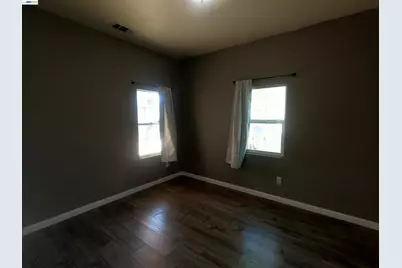 528 29th Street, Richmond, CA 94804 - Photo 8