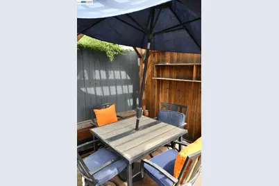 1234 Willow St, Oakland, CA 94607 - Photo 32