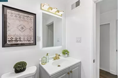 24644 Woodacre Ave, Hayward, CA 94544 - Photo 20
