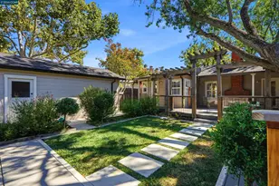 148 Roslyn Dr, Concord, CA 94518 - Photo 32