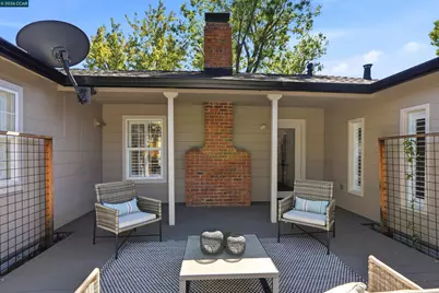 148 Roslyn Dr, Concord, CA 94518 - Photo 30