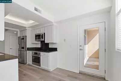 144 3rd Street #524, San Jose, CA 95112 - Photo 8