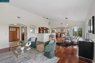 61 St Thomas Ln, Pleasant Hill, CA 94523 - Photo 10