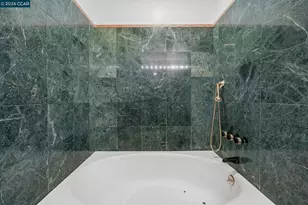 61 St Thomas Ln, Pleasant Hill, CA 94523 - Photo 32