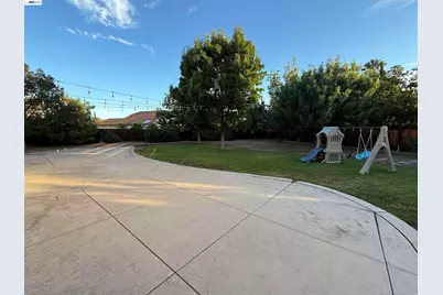 1271 Vignola Ct, Brentwood, CA 94513 - Photo 2