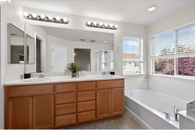 1250 Picadilly Ln, Brentwood, CA 94513 - Photo 30