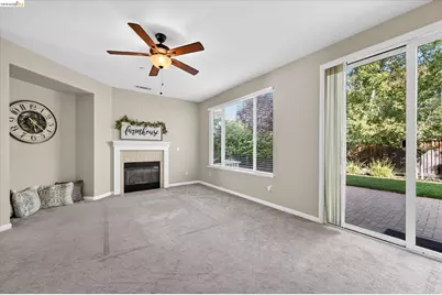 1250 Picadilly Ln, Brentwood, CA 94513 - Photo 14