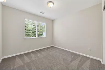 1250 Picadilly Ln, Brentwood, CA 94513 - Photo 32