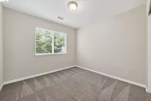 1250 Picadilly Ln, Brentwood, CA 94513 - Photo 32