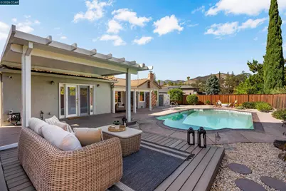 726 Bloching Circle, Clayton, CA 94517 - Photo 32