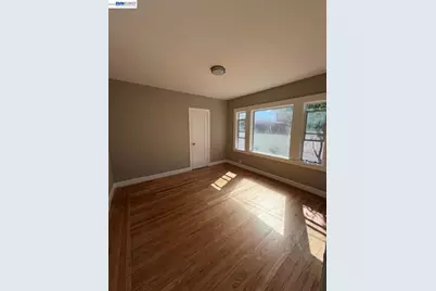 2050 102nd Ave, Oakland, CA 94603 - Photo 34