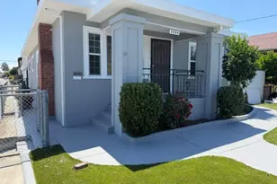 2050 102nd Ave, Oakland, CA 94603 - Photo 2
