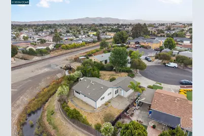 7601 Redbud Ct, Newark, CA 94560 - Photo 48