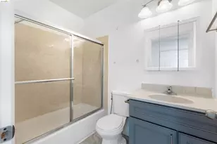 14785 Van Ave, San Lorenzo, CA 94578 - Photo 20