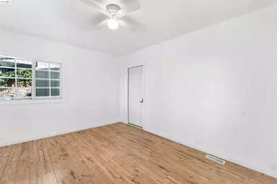 14785 Van Ave, San Lorenzo, CA 94578 - Photo 14