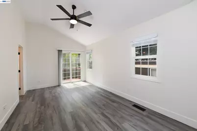 534 Adams St, Albany, CA 94706 - Photo 16