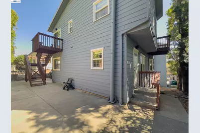 534 Adams St, Albany, CA 94706 - Photo 30