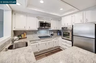 3248 Tice Creek Dr, Walnut Creek, CA 94595 - Photo 4