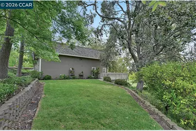 3248 Tice Creek Dr #4, Walnut Creek, CA 94595 - Photo 14