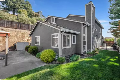 1835 Mountview Ter, Benicia, CA 94510 - Photo 28