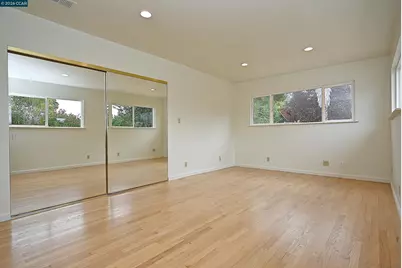 21 Eric Ct, Pleasant Hill, CA 94523 - Photo 38