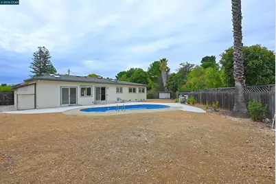 21 Eric Ct, Pleasant Hill, CA 94523 - Photo 46