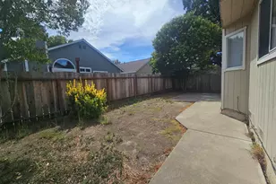 2324 Bellam Ct, Santa Rosa, CA 95401 - Photo 8