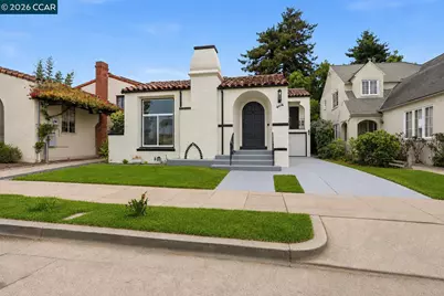 5672 Carberry Avenue, Oakland, CA 94609 - Photo 2