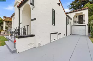 5672 Carberry Ave, Oakland, CA 94609 - Photo 42