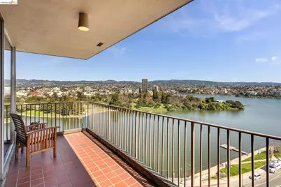 177 19th St #11E, Oakland, CA 94612 - Photo 16