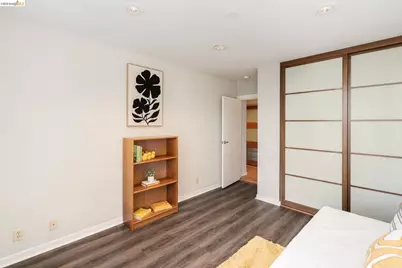 177 19th St #11E, Oakland, CA 94612 - Photo 22