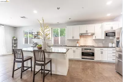 719 Monte Verde Ln, Brentwood, CA 94513 - Photo 6