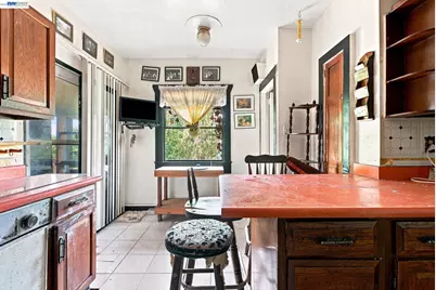 4621 Park Blvd, Oakland, CA 94602 - Photo 8