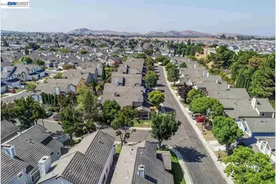 34136 Finnigan Ter, Fremont, CA 94555 - Photo 38