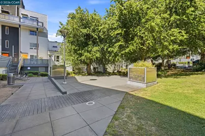 1740 Bancroft Ave #4507, San Francisco, CA 94124 - Photo 28