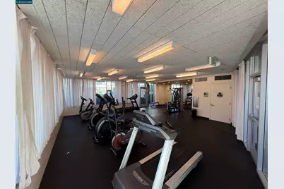 1740 Bancroft Ave #4507, San Francisco, CA 94124 - Photo 32