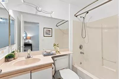 2901 Macarthur Blvd #103, Oakland, CA 94602 - Photo 24