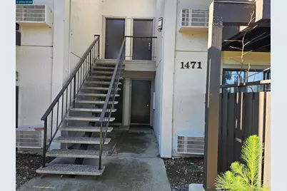 1471 Marchbanks Dr #2, Walnut Creek, CA 94598 - Photo 2