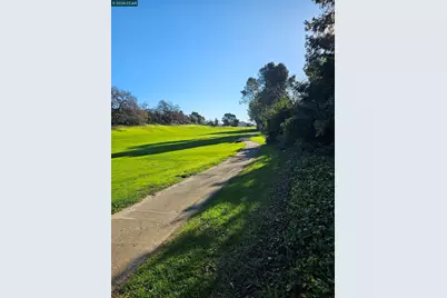 1471 Marchbanks Dr #2, Walnut Creek, CA 94598 - Photo 6