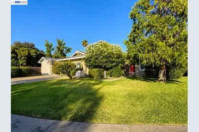 3120 Ozzie Court, Carmichael, CA 95608 - Photo 2