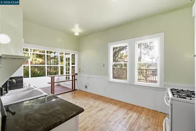 1683 La Loma Ave, Berkeley, CA 94709 - Photo 16