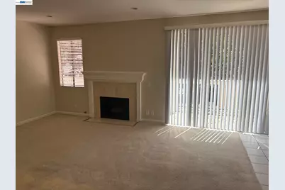 3663 Oakwood Ter #211, Fremont, CA 94536 - Photo 2