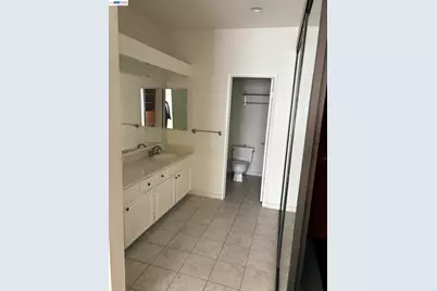 3663 Oakwood Ter #211, Fremont, CA 94536 - Photo 12