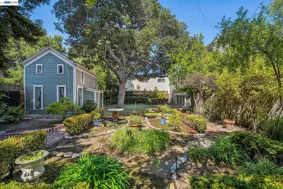 2242 San Antonio Ave, Alameda, CA 94501 - Photo 96