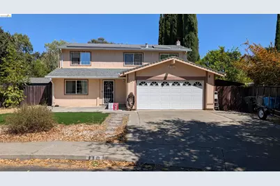 110 Sansome Ct, Vacaville, CA 95687 - Photo 1