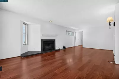 1729 Dalessi Dr, Pinole, CA 94564 - Photo 10